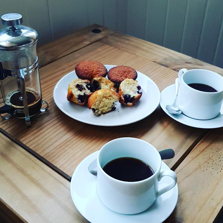 Lochtybank Guest House Carnoustie Bagian luar foto