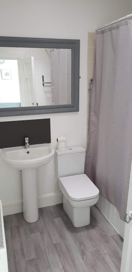Lochtybank Guest House Carnoustie Bagian luar foto